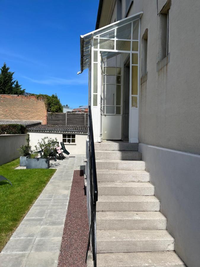 Appartement De Prestige Au Centre Climatise Avec Jardin Prive Colmar Exterior photo